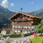 Hinterjetzbachhof Maria Alm am Steinernen Meer